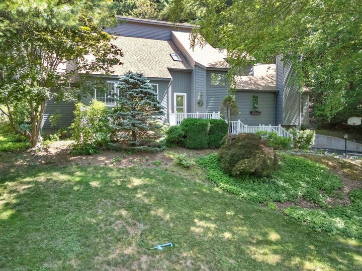 80 Greentree Drive  Glastonbury CT 06033 photo