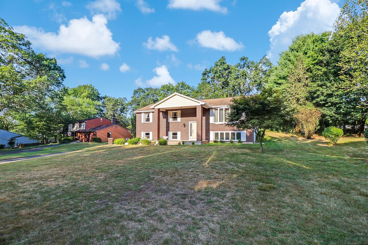 Property Photo:  23 Norton Trail  CT 06062 