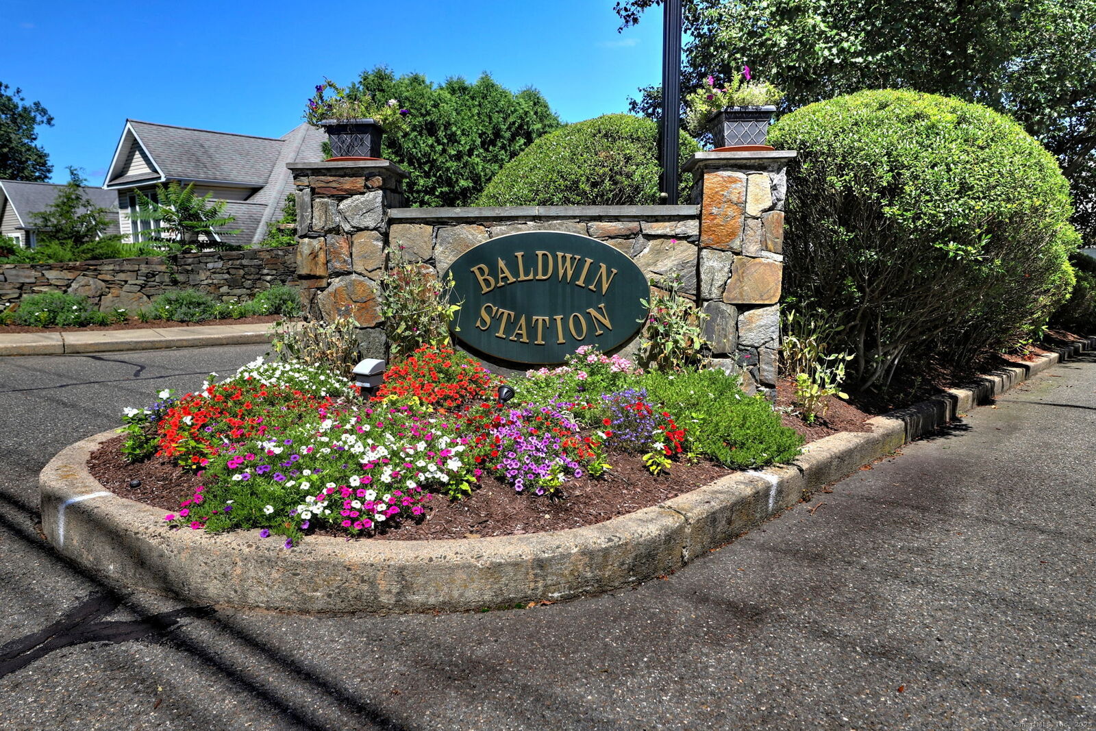 Property Photo:  26 Jasmine Circle 26  CT 06461 