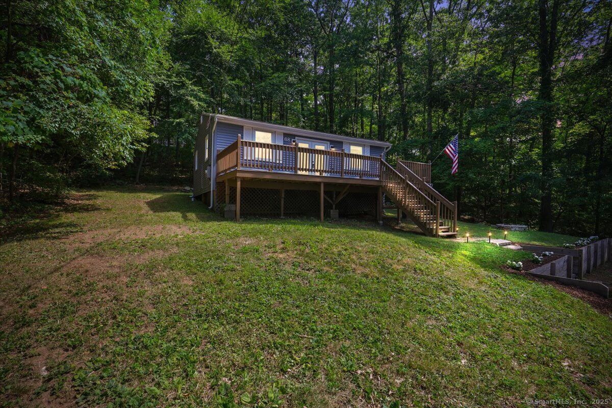 Property Photo: 68 Old Oak Trail CT 06238