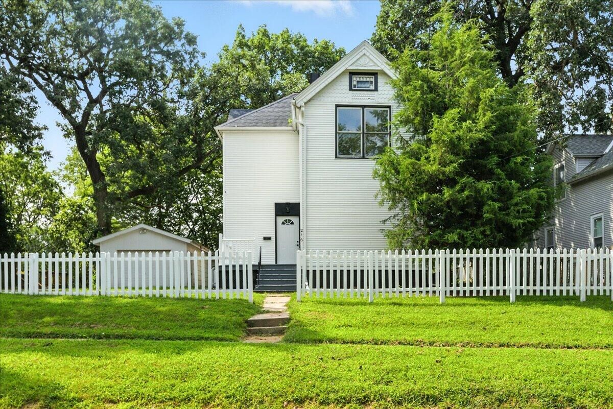 Property Photo: 216 Morningside Avenue IA 51503