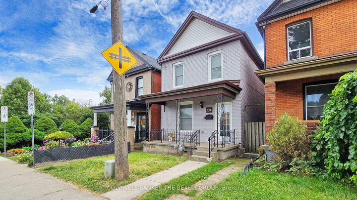 Property Photo: 194 Simcoe Street E ON L8L 3P1