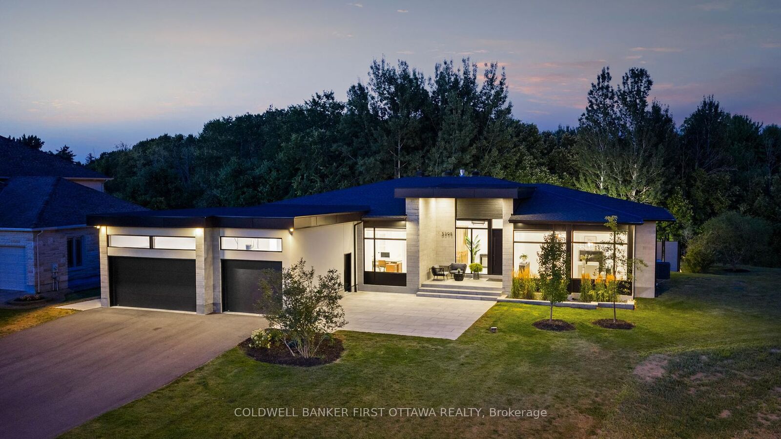 Property Photo:  5398 Mansel Crescent  ON K4M 1L3 