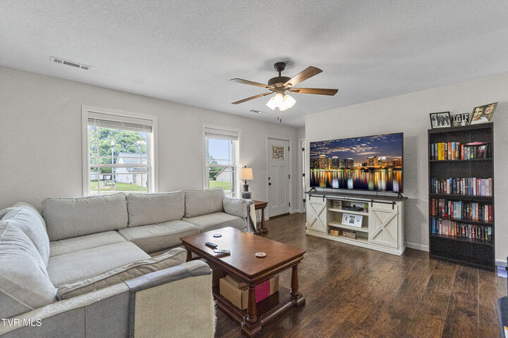 Property Photo:  1864 Limestone Path  TN 37814 