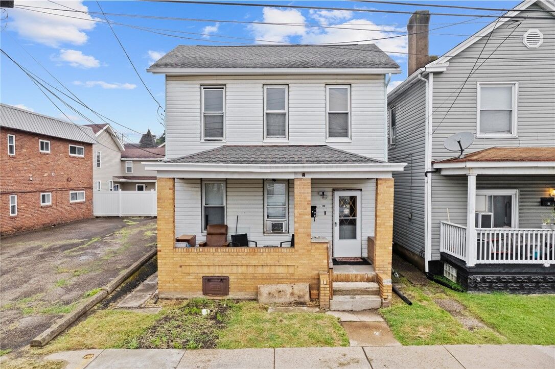 Property Photo:  107 Dickman St  PA 15106 