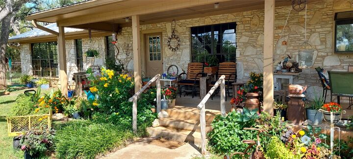 Property Photo:  1508 Oakwood Loop  TX 78666 