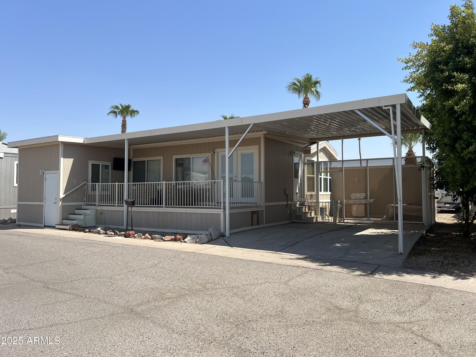 Property Photo:  3020 E Main Street H-012  AZ 85213 