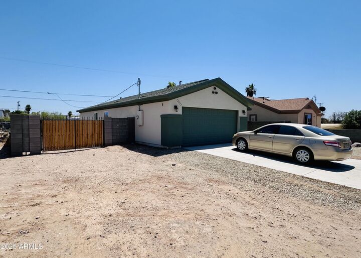 Property Photo:  32007 N Bush Street  AZ 85361 