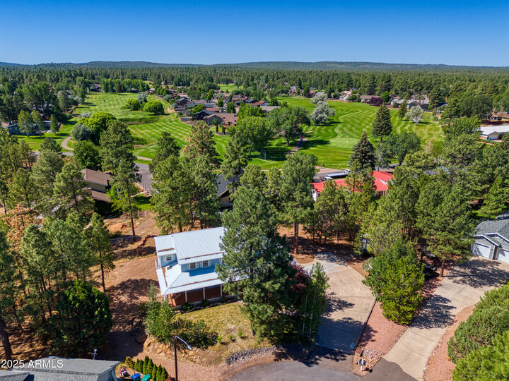 Property Photo:  1620 N 36th Circle  AZ 85901 