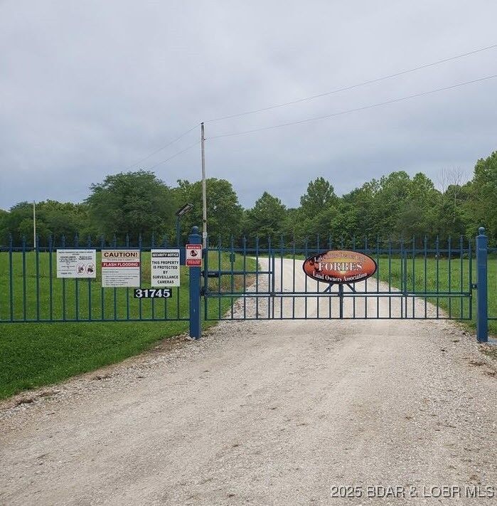 Property Photo: Anne Drive 1786 MO 65326