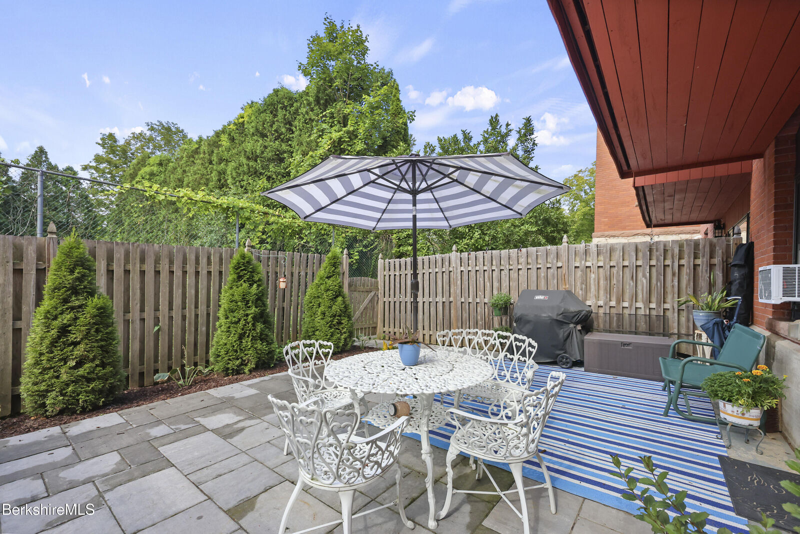 Property Photo: 60 North St 4 MA 01226