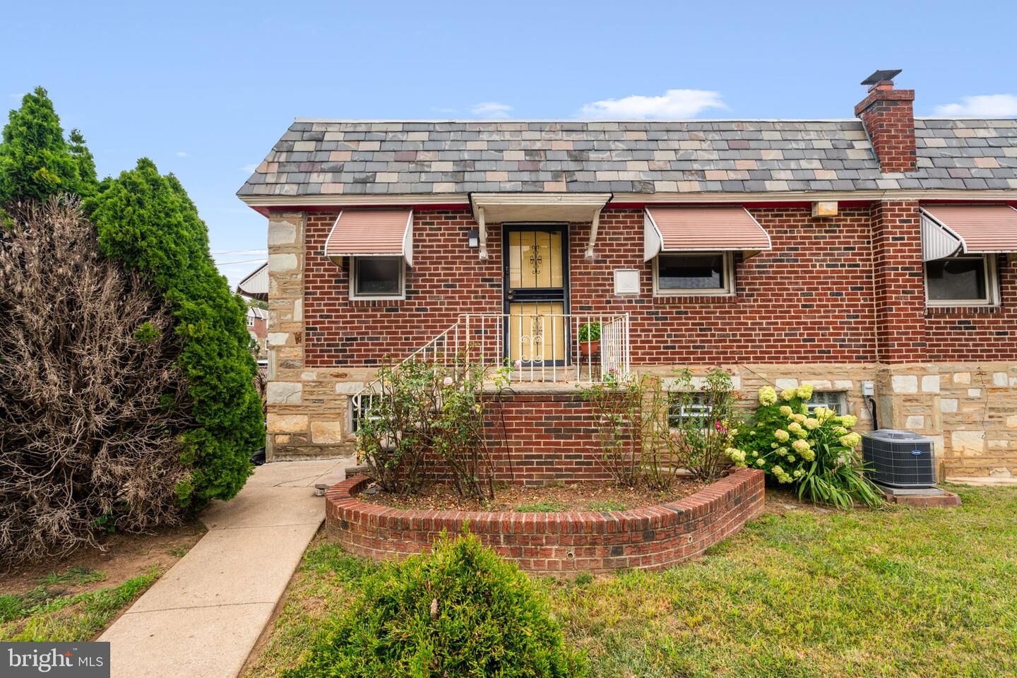 Property Photo:  1000 E Durham Street  PA 19150 