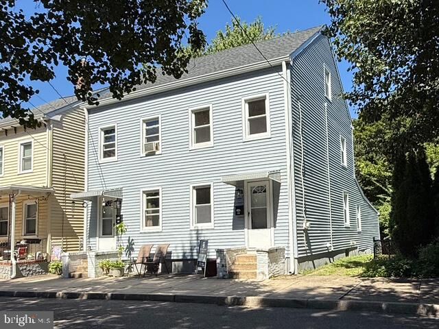 113 Mary Street  Bordentown NJ 08505 photo