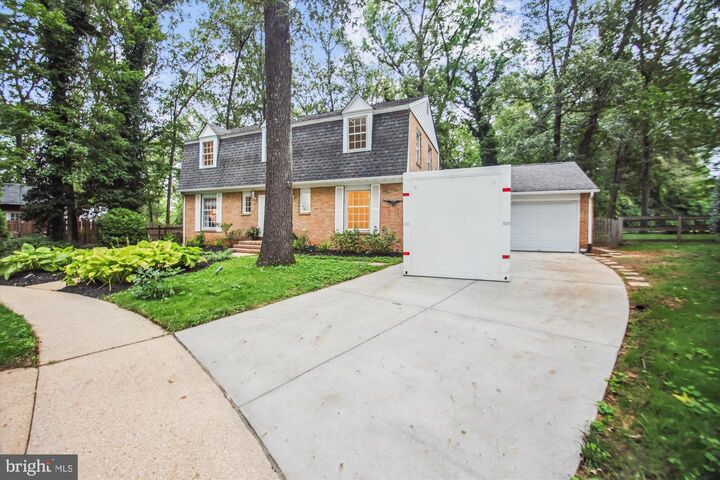 Property Photo:  1627 Ardsley Place  MD 21114 