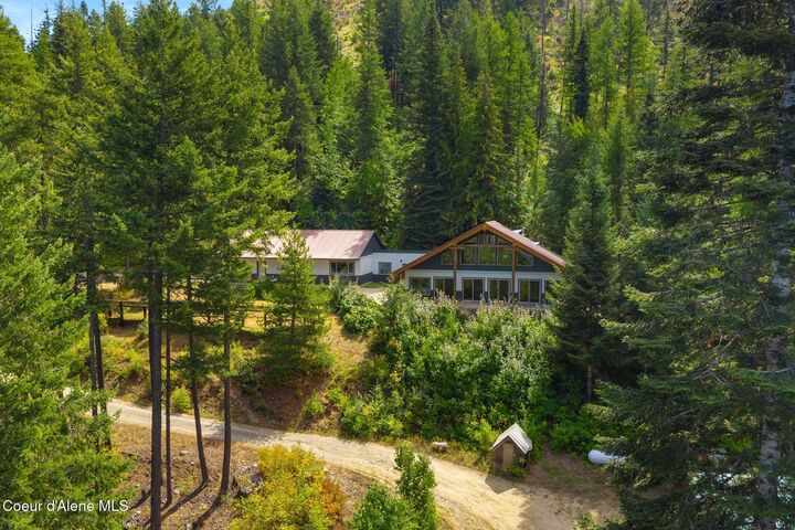 Property Photo:  882 Woodfairie Mountain Rd  ID 83860 