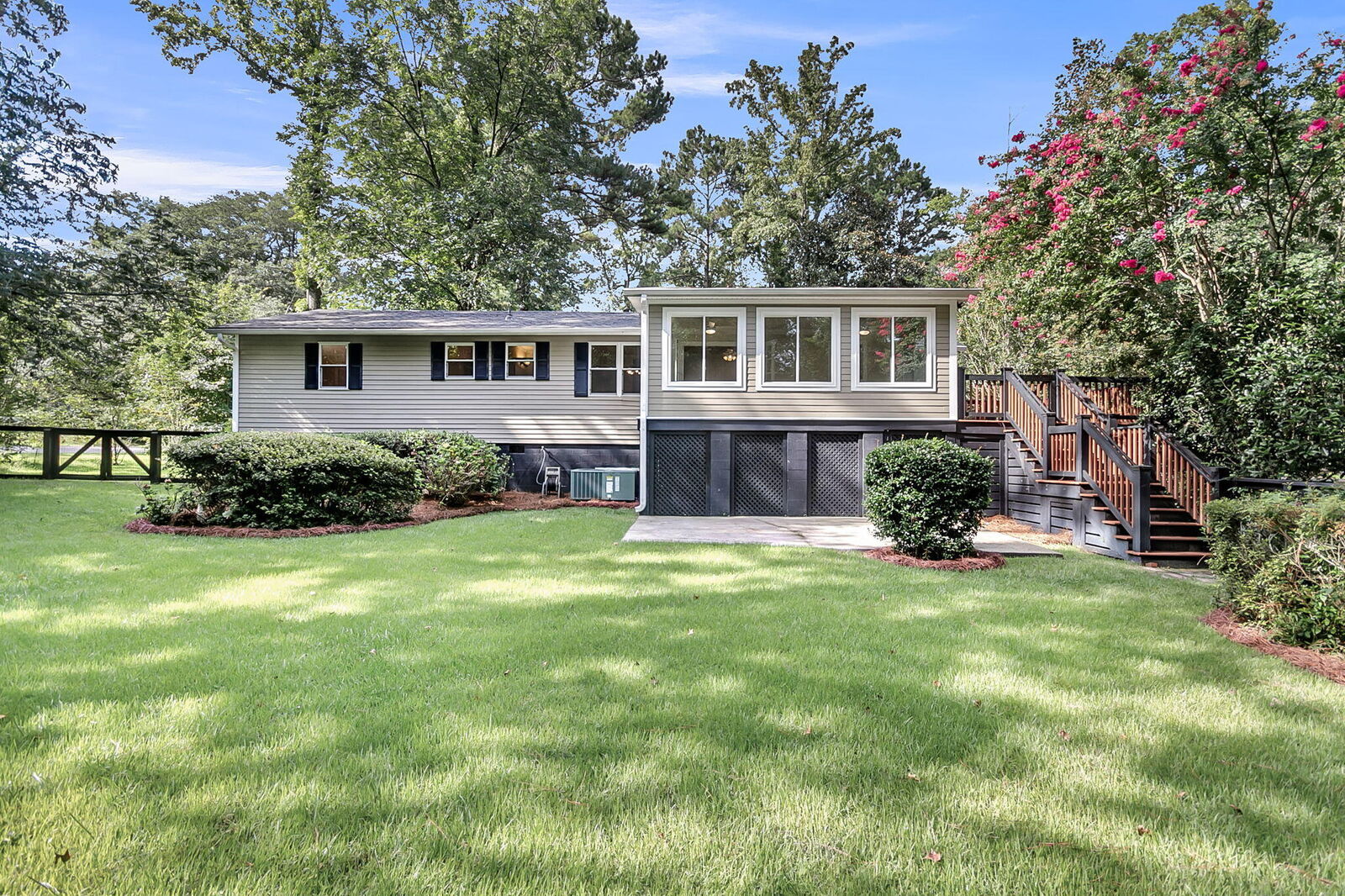 Property Photo:  101 Dukes Court  SC 29483 