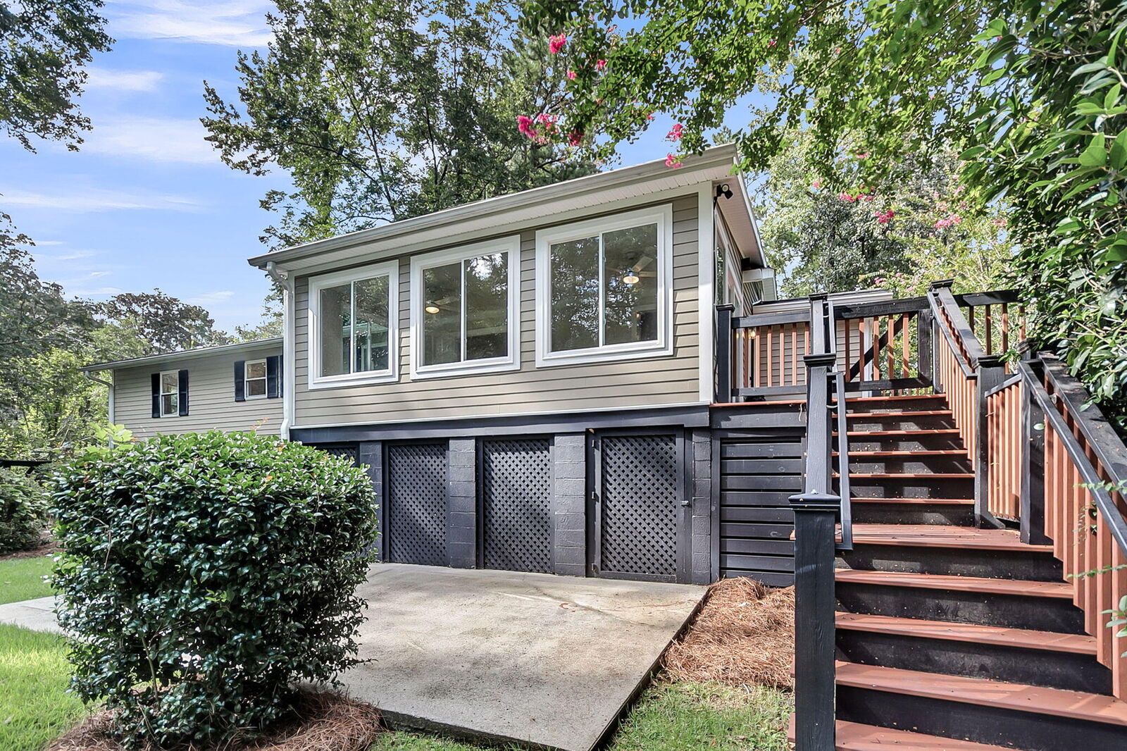 Property Photo:  101 Dukes Court  SC 29483 