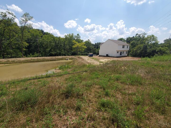 Property Photo: 454 Loveland Miamiville Road OH 45140