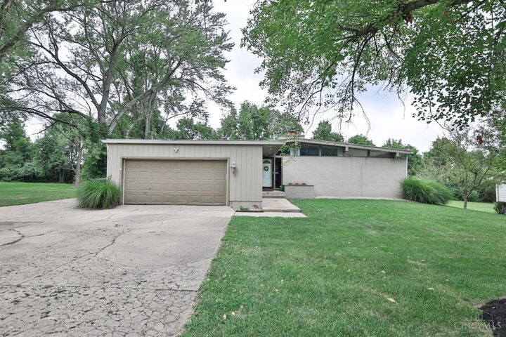 Property Photo:  496 Todhunter Road  OH 45050 