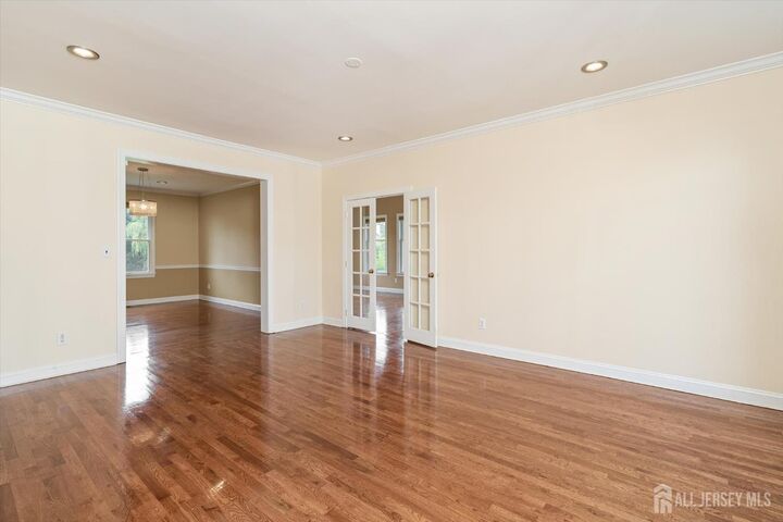Property Photo:  15 Medowlark Drive  NJ 08536 