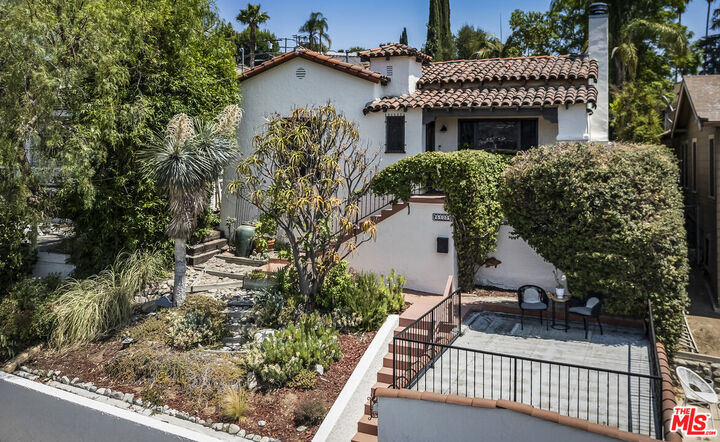 6105 Mount Angelus Dr  Los Angeles CA 90042 photo