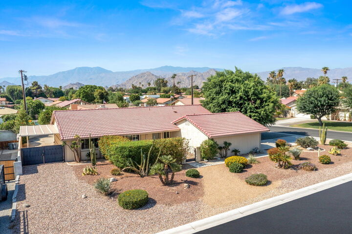 Property Photo:  78621 Runaway Bay Drive  CA 92203 