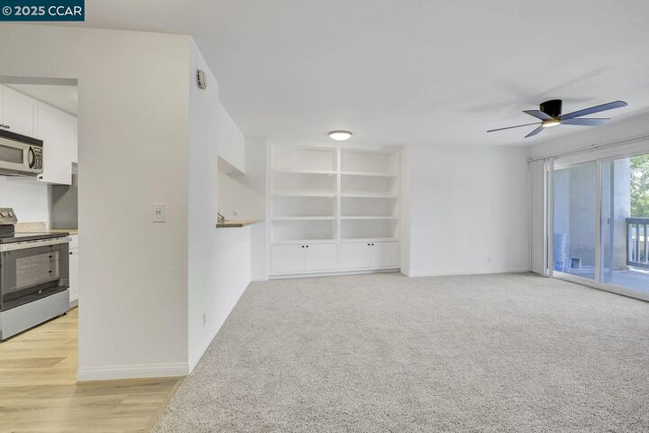 Property Photo:  1087 Murrieta Blvd 245  CA 94550 