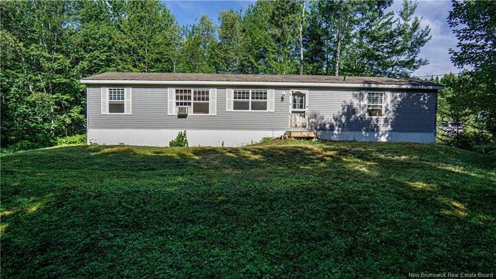 111 McCain Drive  Waasis NB E3B 9E4 photo
