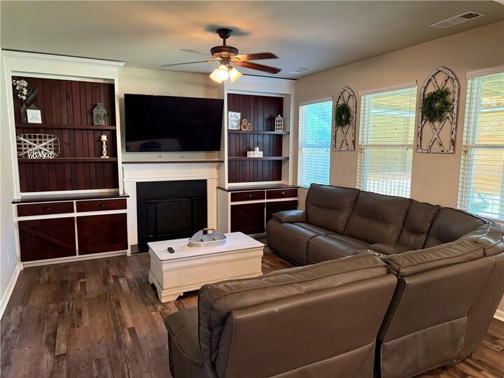 Property Photo:  137 Boxwood Way  GA 30132 