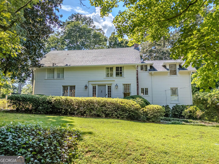 Property Photo: 211 Sherwood Road SW GA 30165