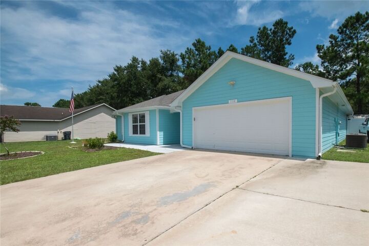 Property Photo: 104 Lake Victoria Drive GA 31548