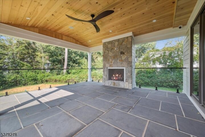 Property Photo: 17 Hilltop Ter NJ 07928