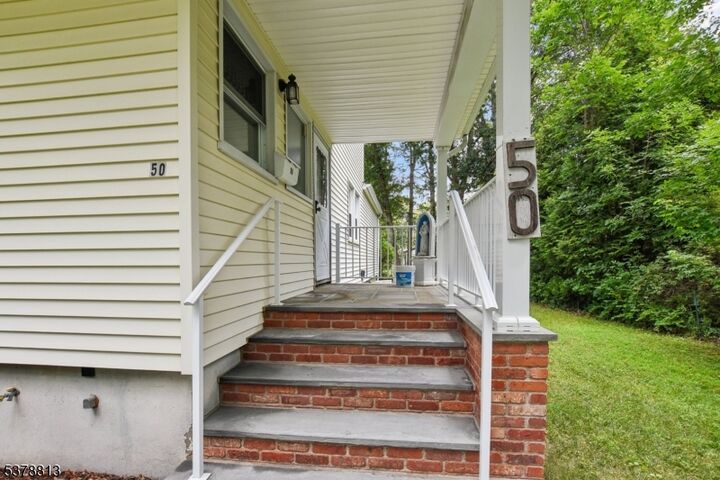 Property Photo: 50 Briarwood Dr NJ 07922