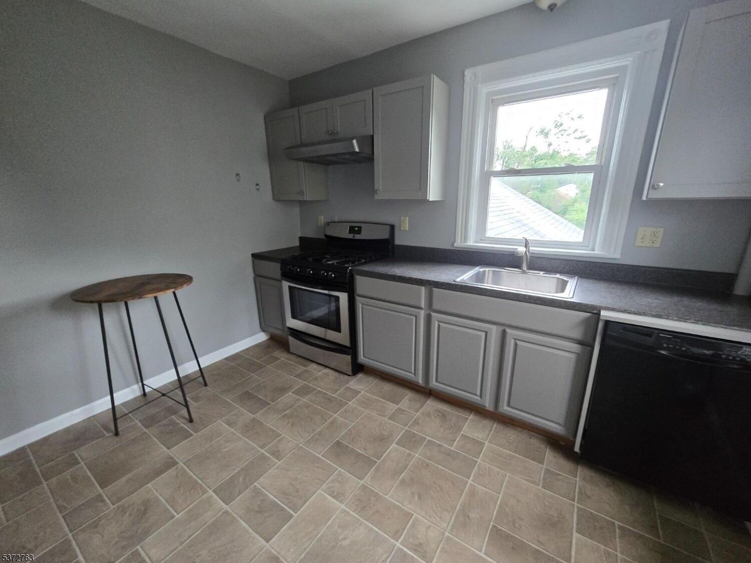 Property Photo: 117 Clinton St NJ 08880