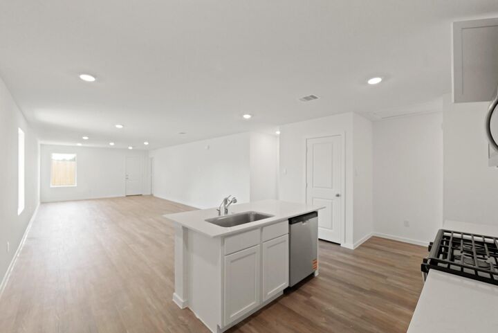 Property Photo: 40962 Seasoned Oak Lane TX 77354