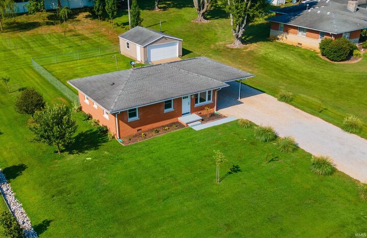 Property Photo:  8622 Vann Road  IN 47630 