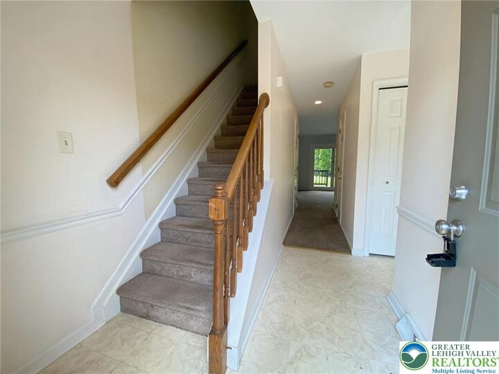 Property Photo:  515 Ponds Edge Lane  PA 18104 