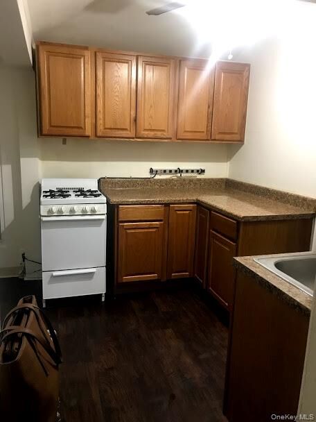 Property Photo:  185 Centre 1  NY 10805 