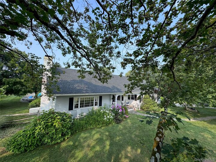 Property Photo:  1520 State Route 213  NY 12440 