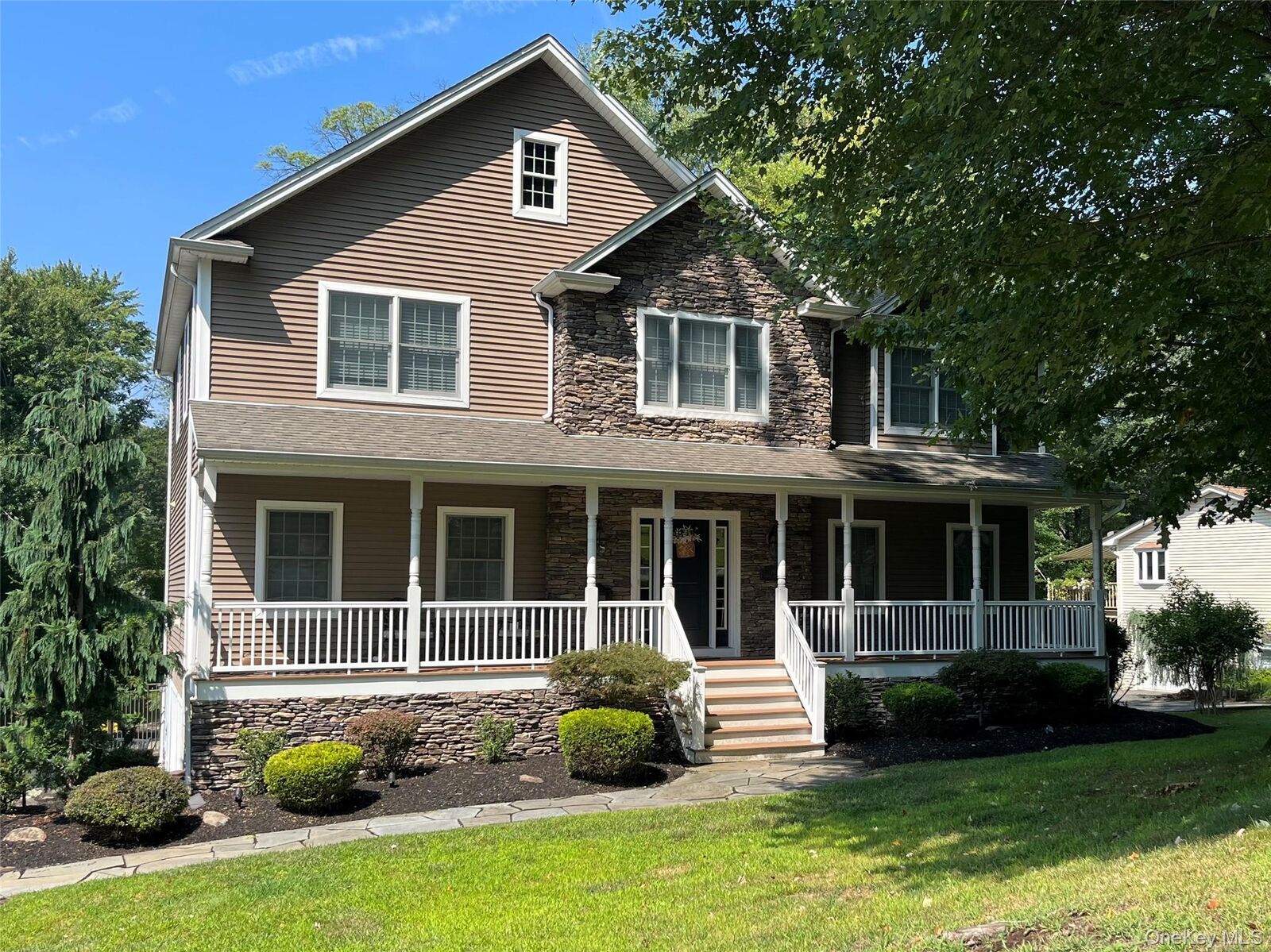 Property Photo:  26 Summit Avenue  NY 10983 