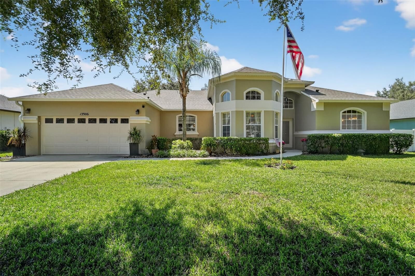 Property Photo:  12906 Scout Court  FL 32735 