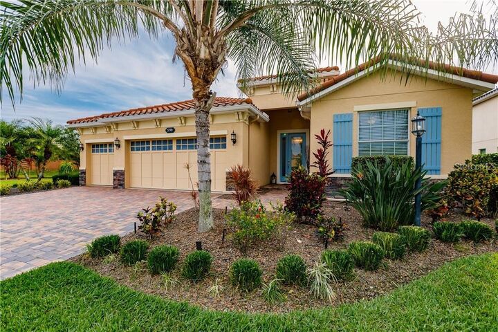 Property Photo:  5790 Rock Dove Drive  FL 34241 