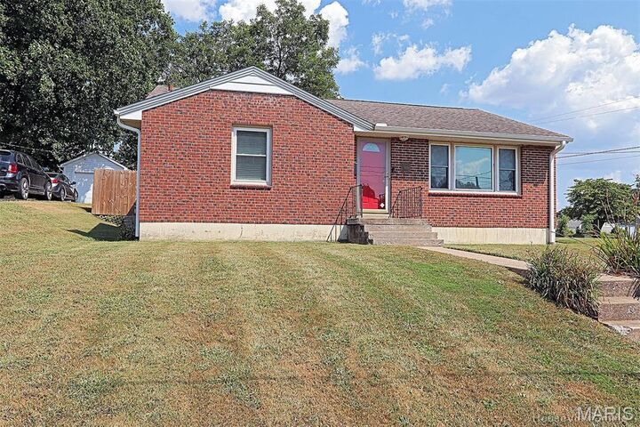 300 Elmwood Boulevard  Jackson MO 63755 photo