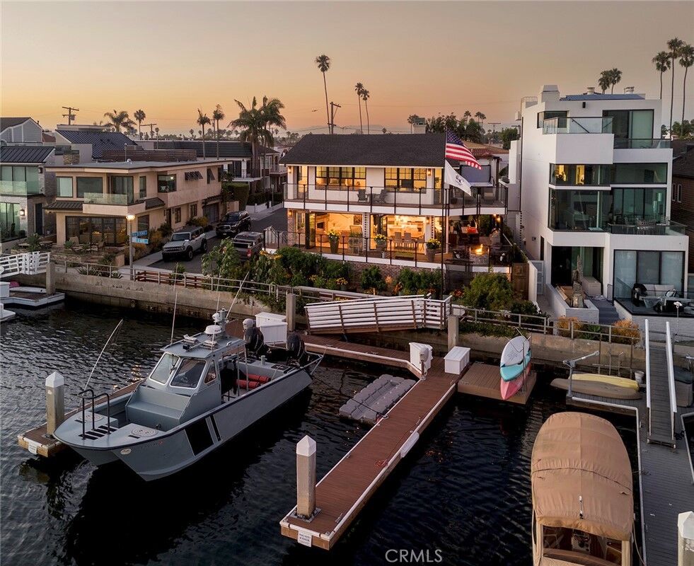 Property Photo: 5903 E Corso Di Napoli CA 90803
