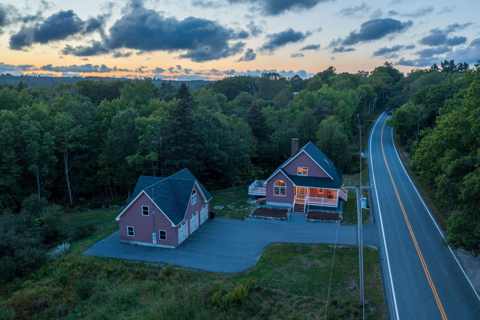 Property Photo:  634 Pleasant Street  ME 04614 
