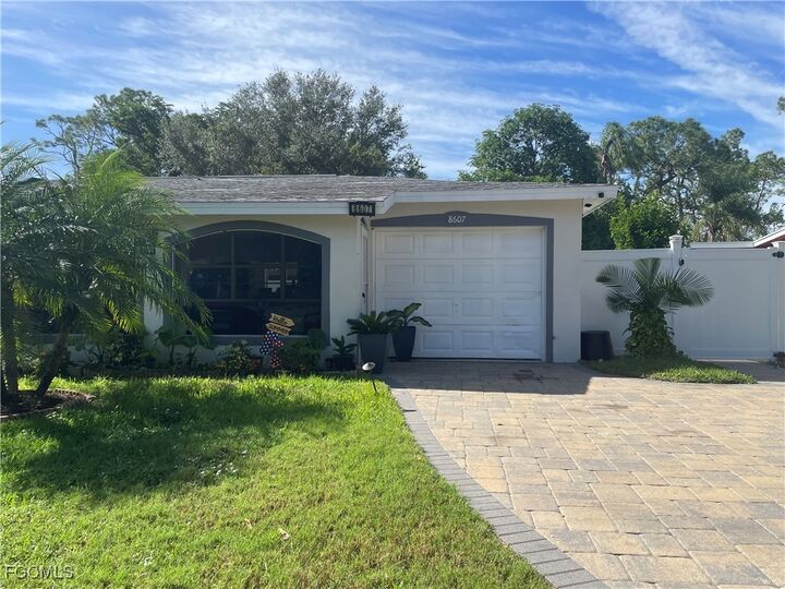 Property Photo: 8607 E Park FL 33907