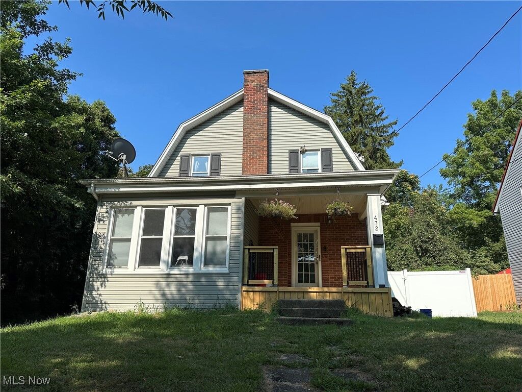Property Photo: 472 Morningview Avenue OH 44305
