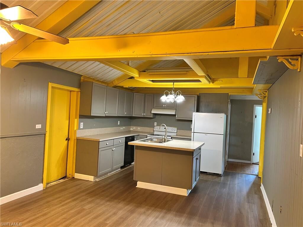 Property Photo: 10511 Orange River Blvd B FL 33905