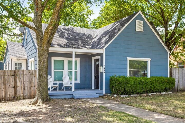Property Photo: 2334 Westbrook Avenue TX 76111