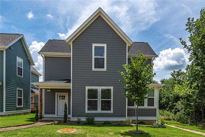 Property Photo: 1035 S Laramie Heights AR 72704